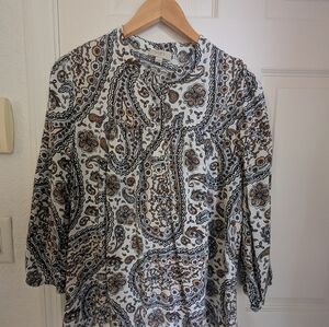 LOFT Black and White Mandarin Collar Blouse with 3/4 Sleeves